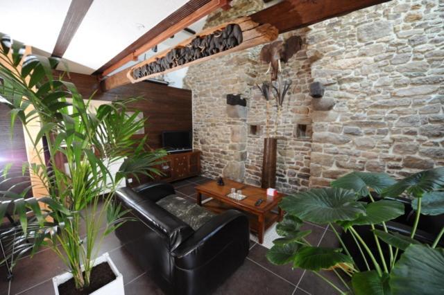 Le Domaine De Saint-Thomin Bed & Breakfast Nostang Exterior photo