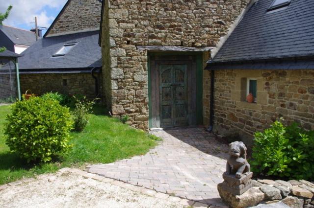 Le Domaine De Saint-Thomin Bed & Breakfast Nostang Exterior photo