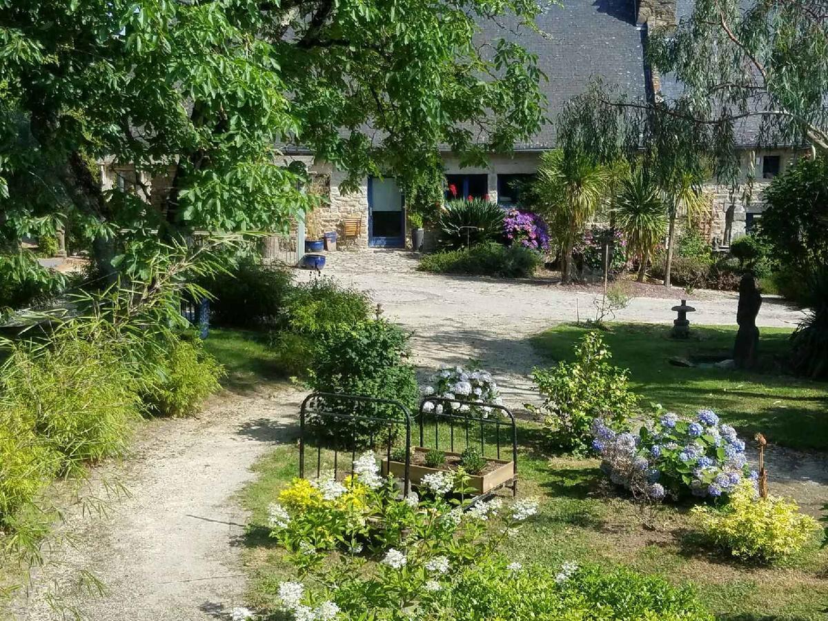 Le Domaine De Saint-Thomin Bed & Breakfast Nostang Exterior photo